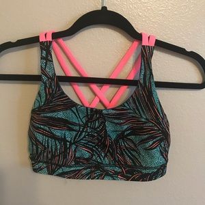 Lululemon sports bra